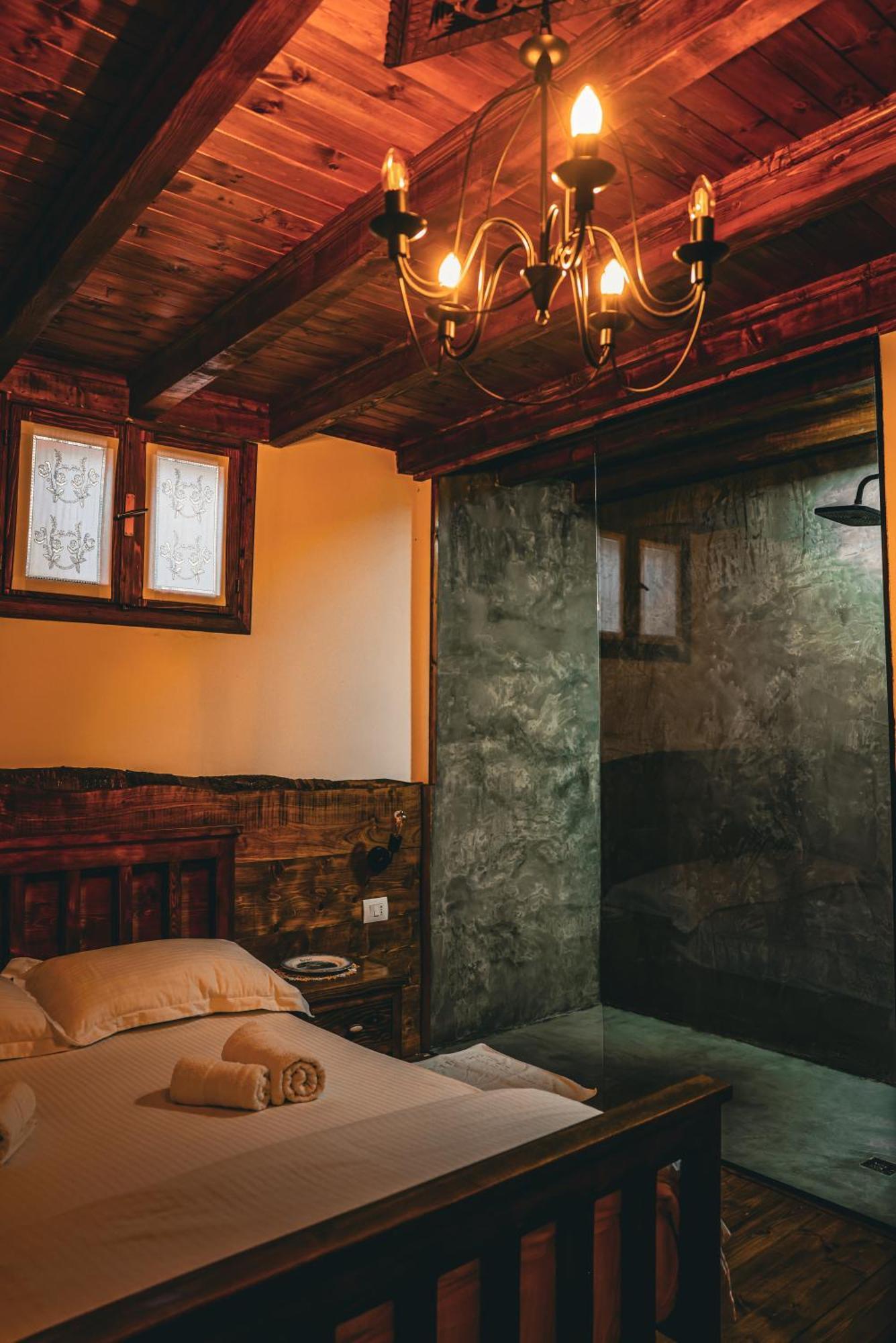 Anhel Hotel 베라트 외부 사진
